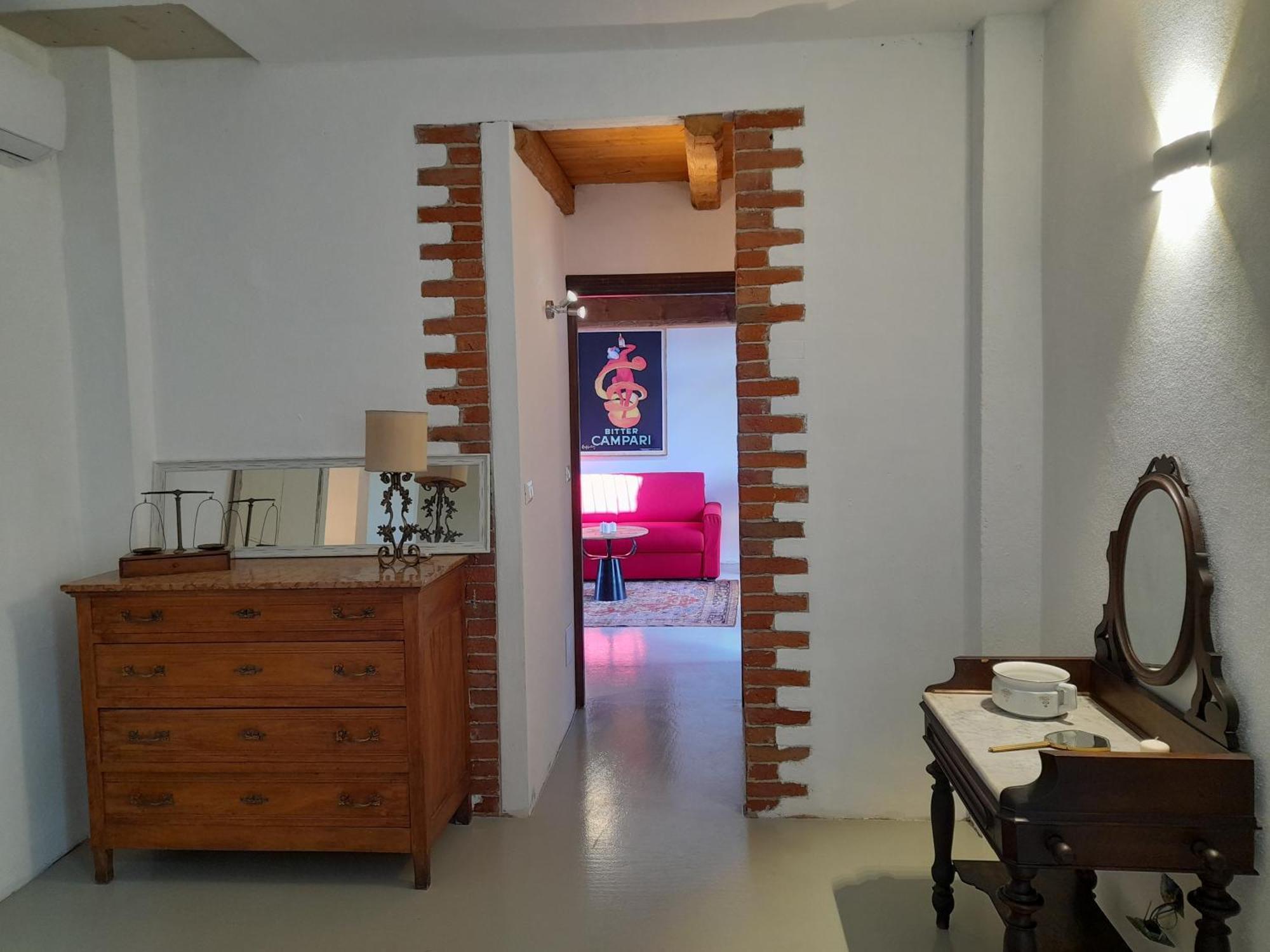 Montelupo Albese Madama Langa Country House Con Piscina Nelle Vigne מראה חיצוני תמונה